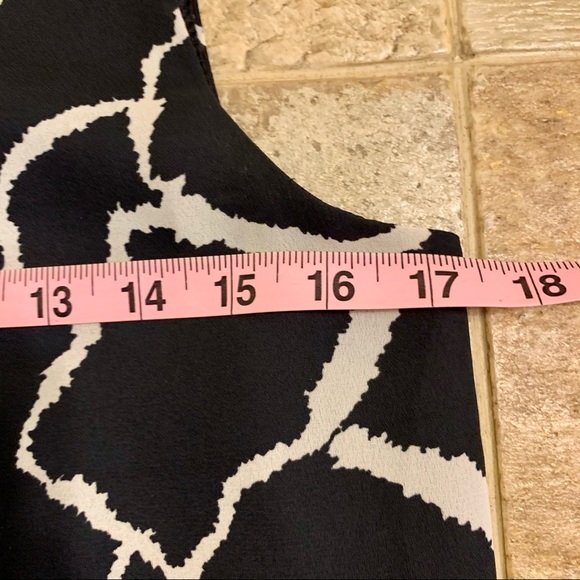 Guss & Max Black White Sleeveless Animal Print Shift Dress Sz M - Picture 4 of 9